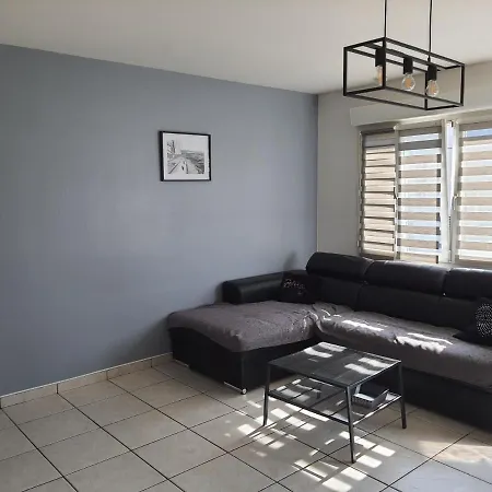 Outreau : Agreable Maison De Ville Prázdninový dům Outreau